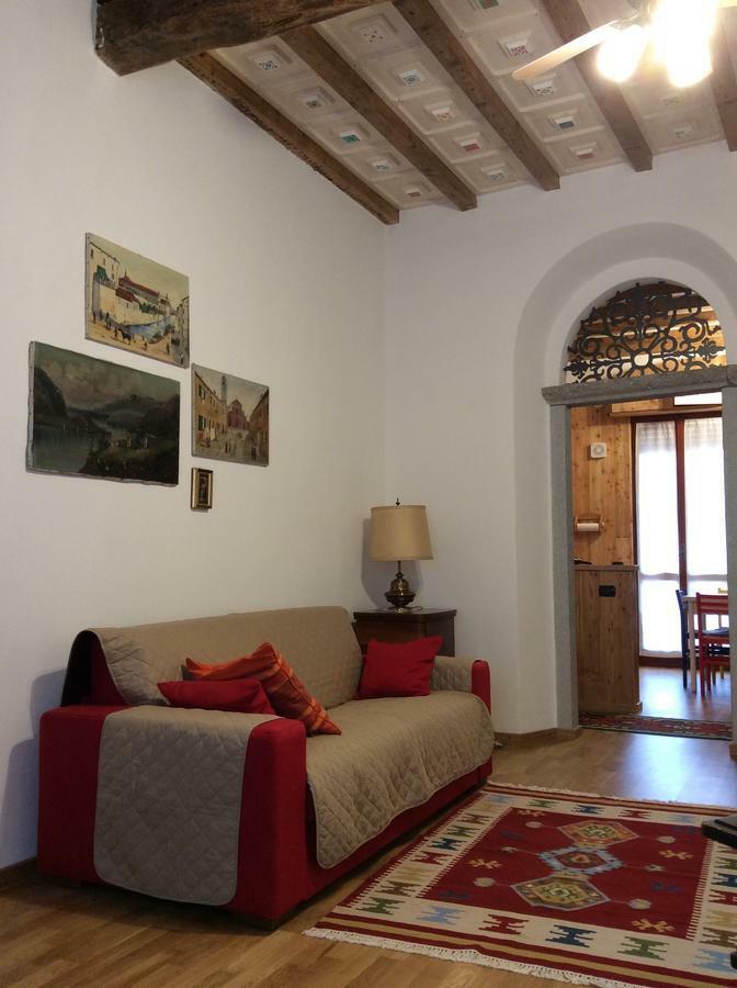 Appartamento con Vista e Balcone